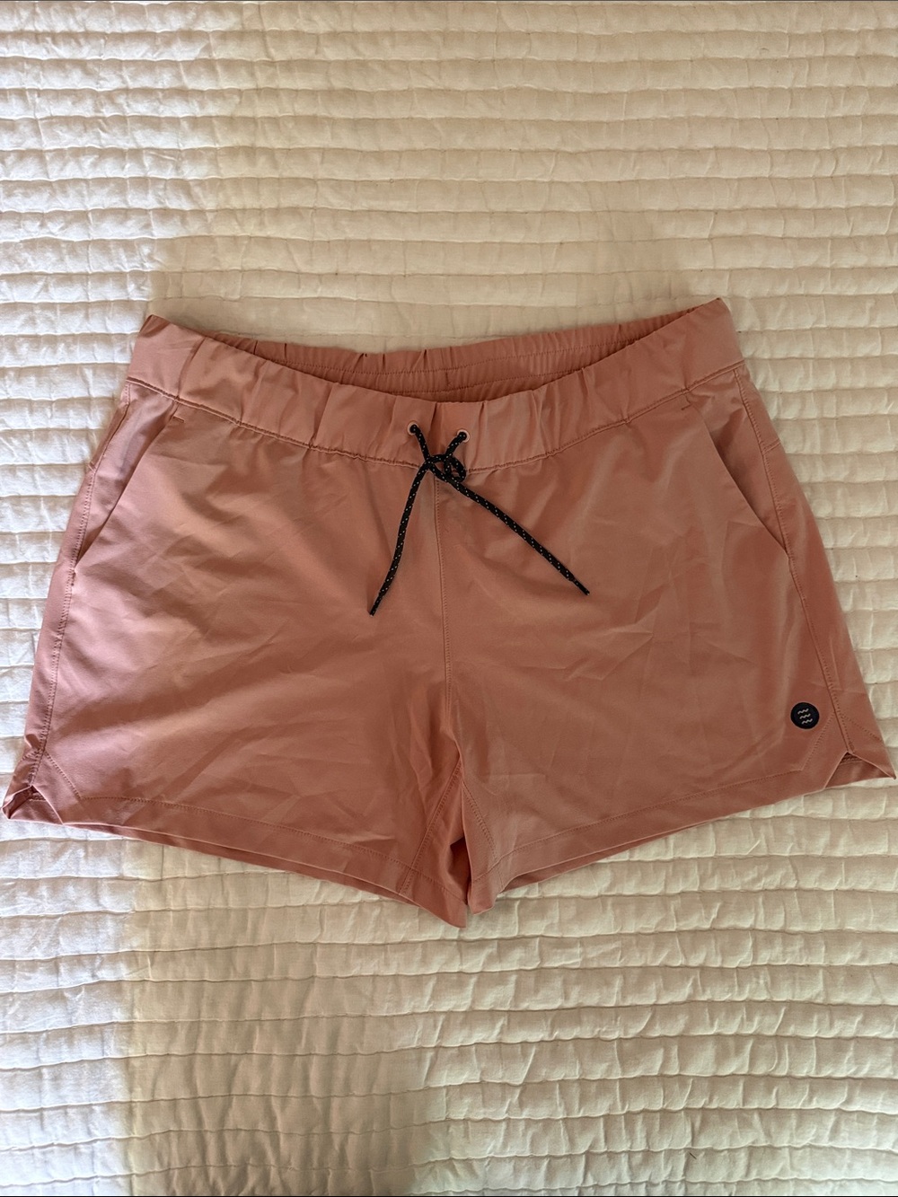 Women’s Dusty Pink Athletic Drawstring Shorts with Side Pockets